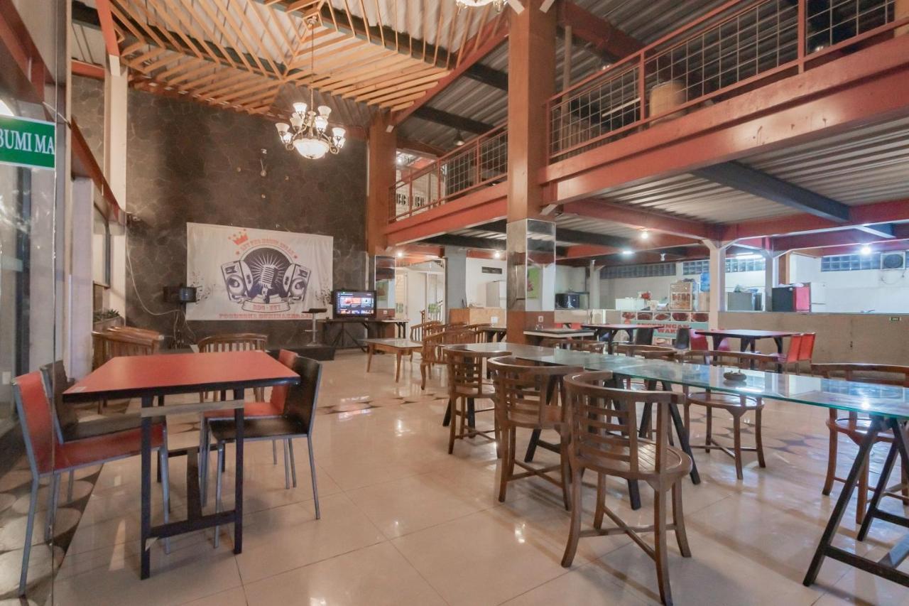 RedDoorz Syariah at Cigadung Raya Street Hotel Bandung Bagian luar foto